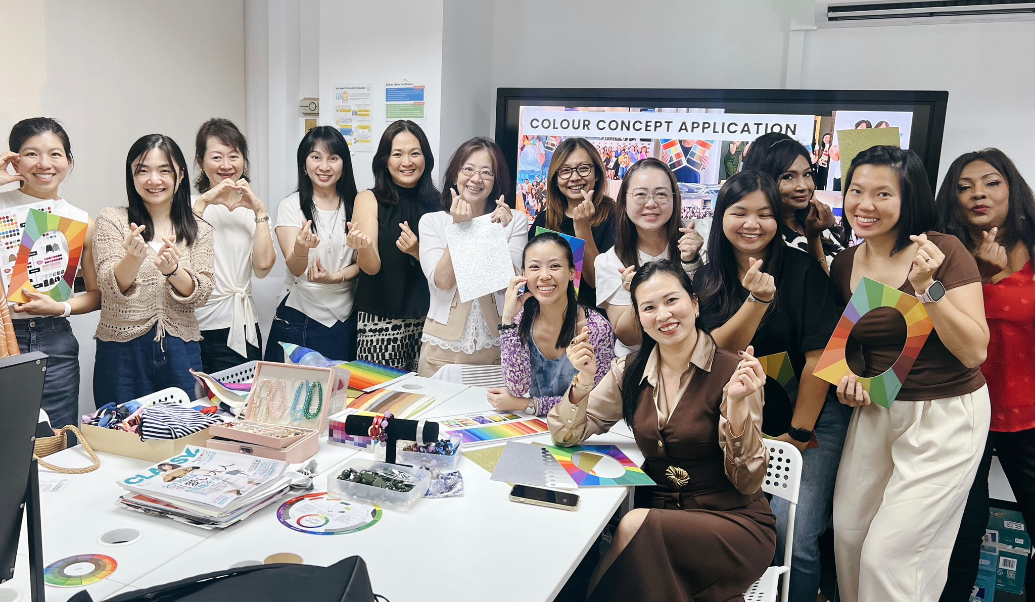 personal colour class.jpg